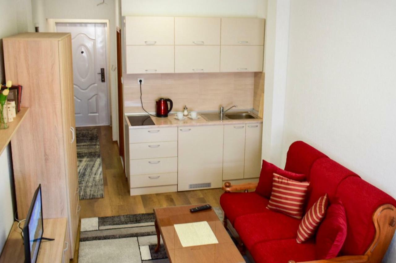 Apartmani 23 Novi Pazar Exterior foto